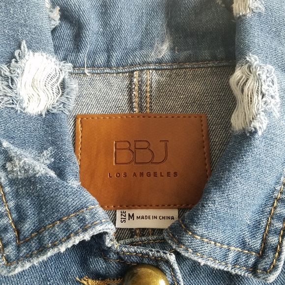 NWT BBJ Boom Boom Jeans LA Distressed Denim Blazer Jacket Size M - Picture 6 of 11